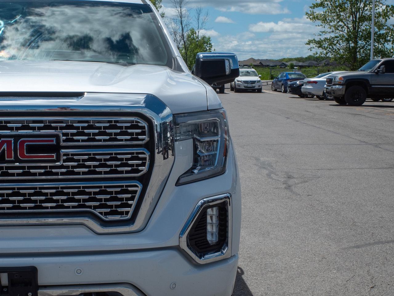 2019 GMC Sierra 1500 Denali - Blind Spot Monitor   Stability Control Photo