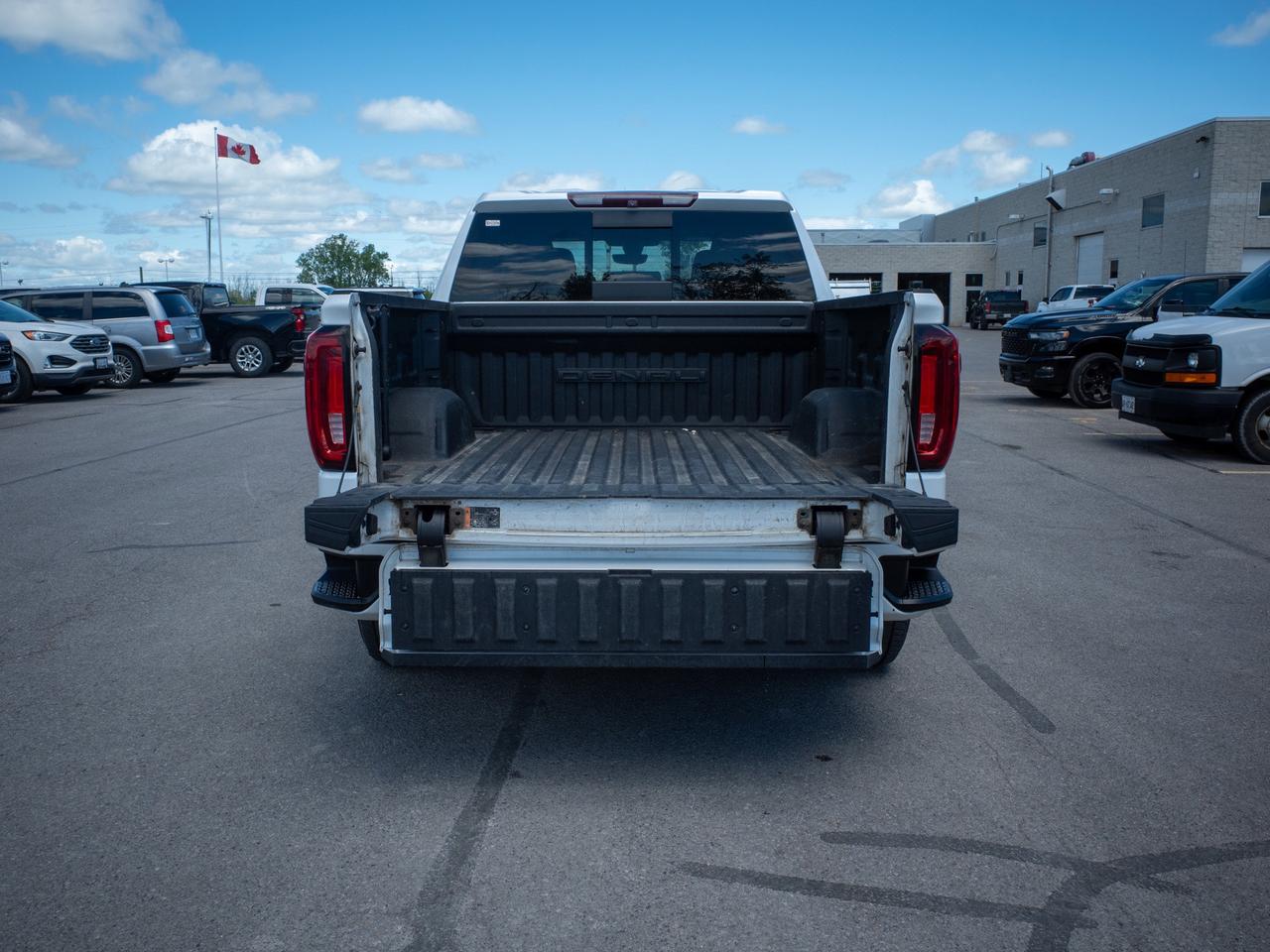 2019 GMC Sierra 1500 Denali - Blind Spot Monitor   Stability Control Photo