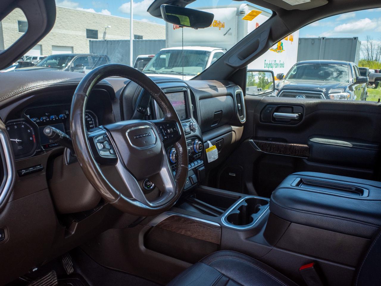 2019 GMC Sierra 1500 Denali - Blind Spot Monitor   Stability Control Photo