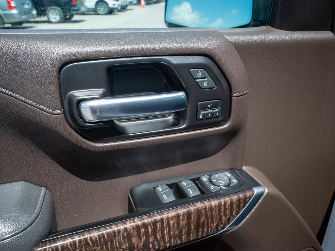 2019 GMC Sierra 1500 Denali - Blind Spot Monitor   Stability Control Photo