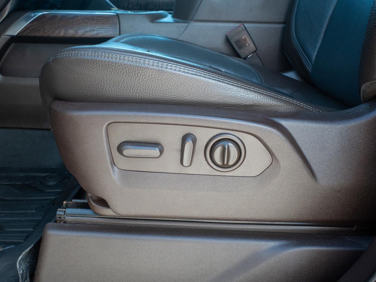 2019 GMC Sierra 1500 Denali - Blind Spot Monitor   Stability Control Photo