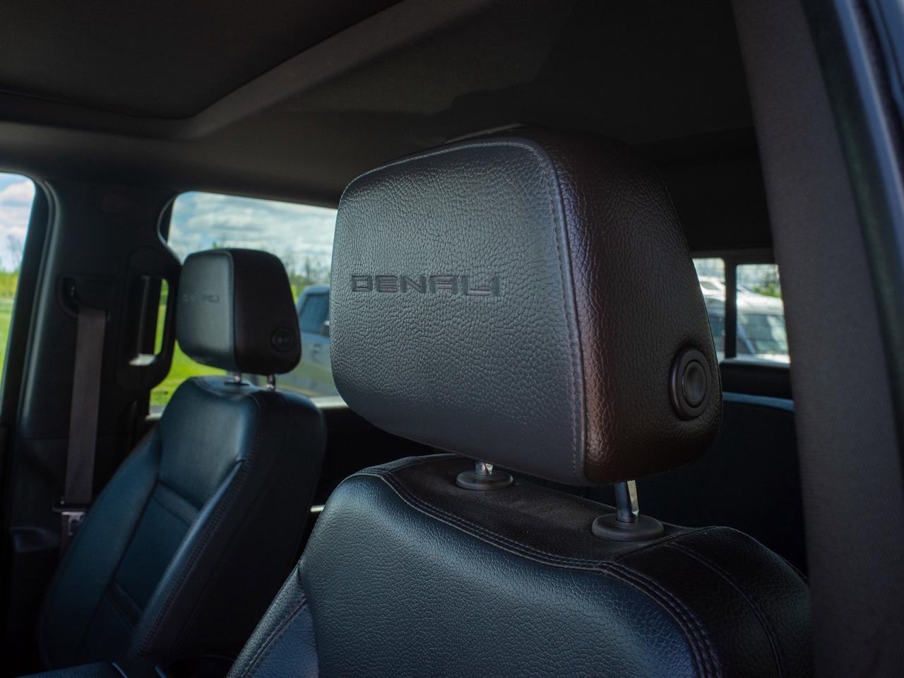 2019 GMC Sierra 1500 Denali - Blind Spot Monitor   Stability Control Photo