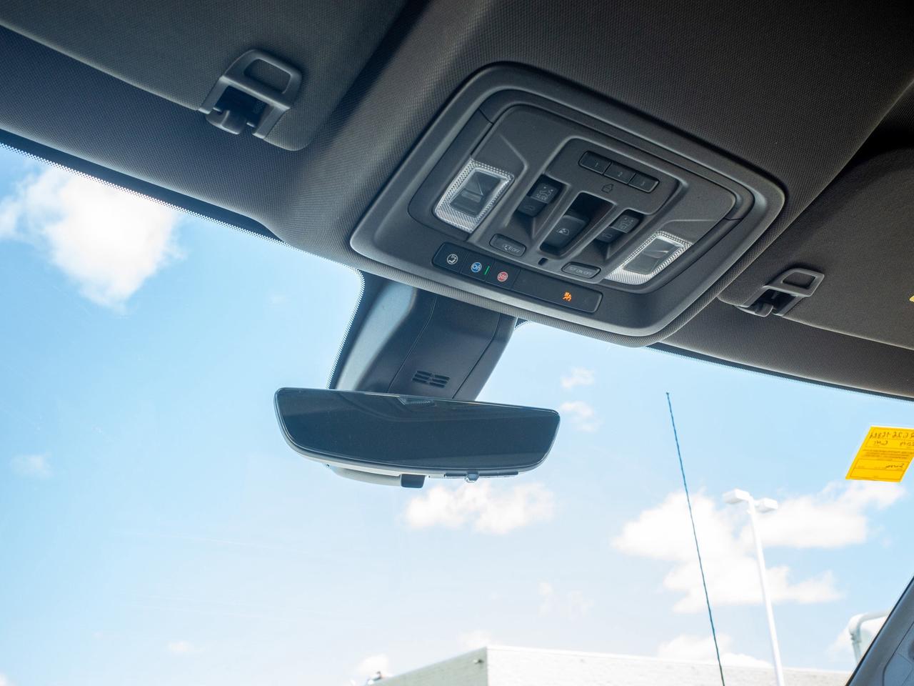 2019 GMC Sierra 1500 Denali - Blind Spot Monitor   Stability Control Photo