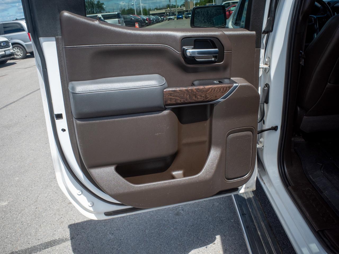 2019 GMC Sierra 1500 Denali - Blind Spot Monitor   Stability Control Photo