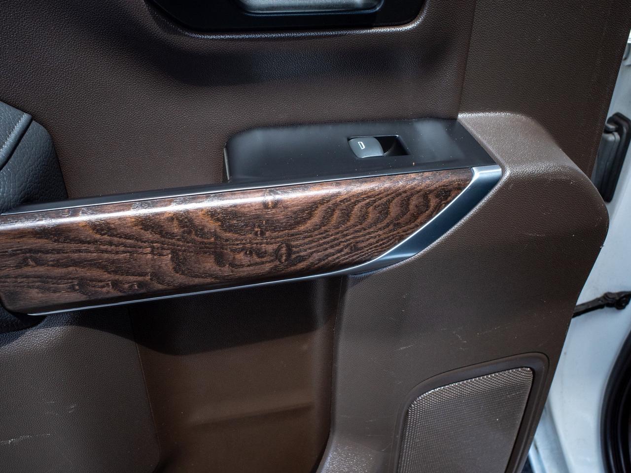 2019 GMC Sierra 1500 Denali - Blind Spot Monitor   Stability Control Photo