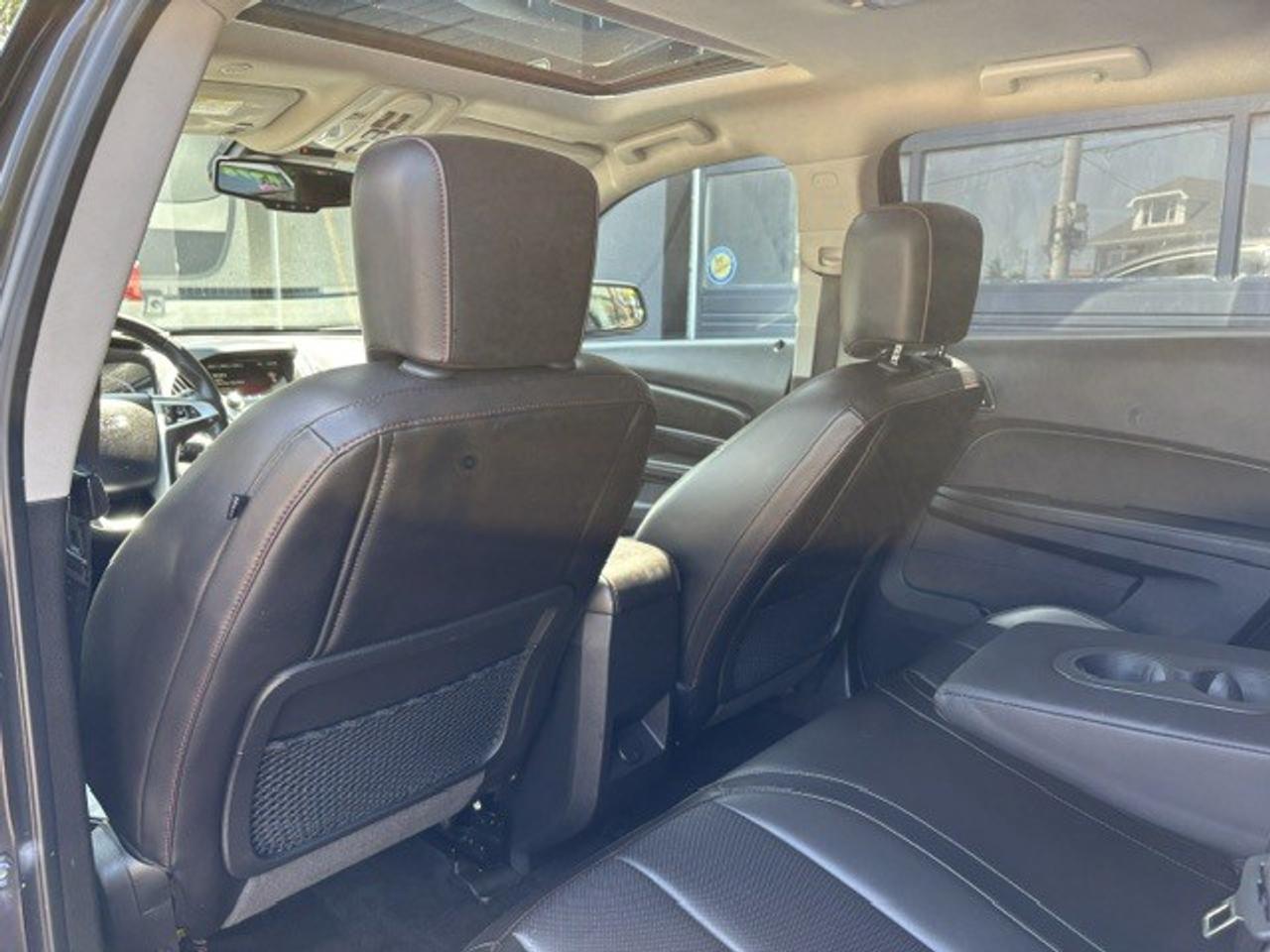 2014 GMC Terrain FWD SLT-1, SUNROOF, LEATHER, NAVI, REAR CAMERA!! Photo3