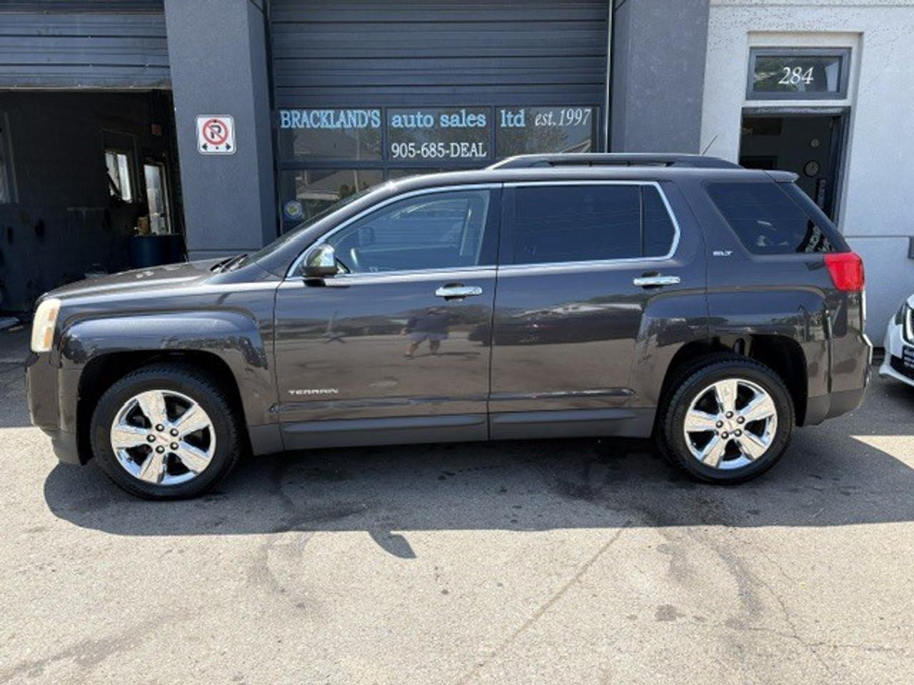 2014 GMC Terrain FWD SLT-1, SUNROOF, LEATHER, NAVI, REAR CAMERA!! Photo