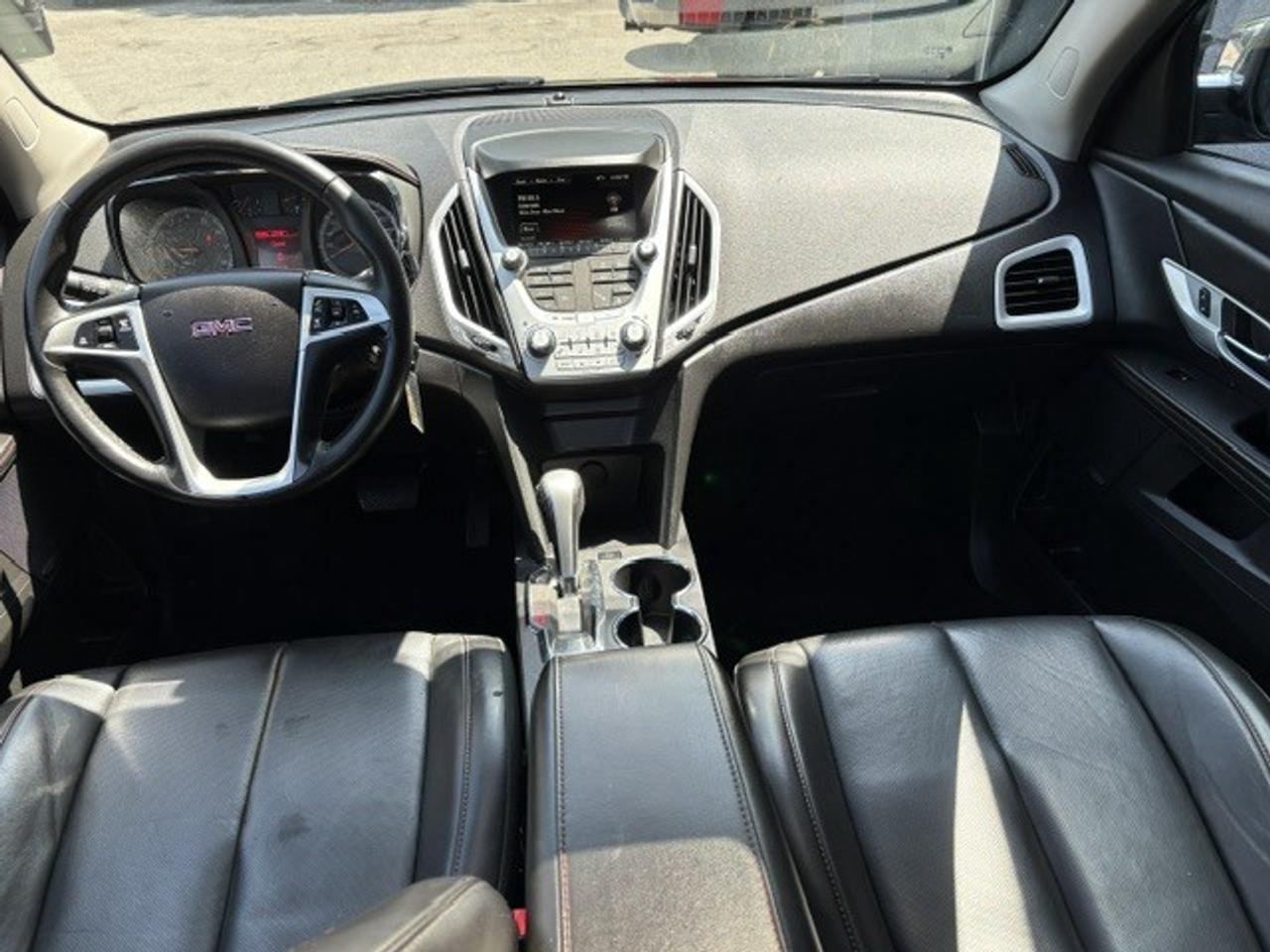 2014 GMC Terrain FWD SLT-1, SUNROOF, LEATHER, NAVI, REAR CAMERA!! Photo