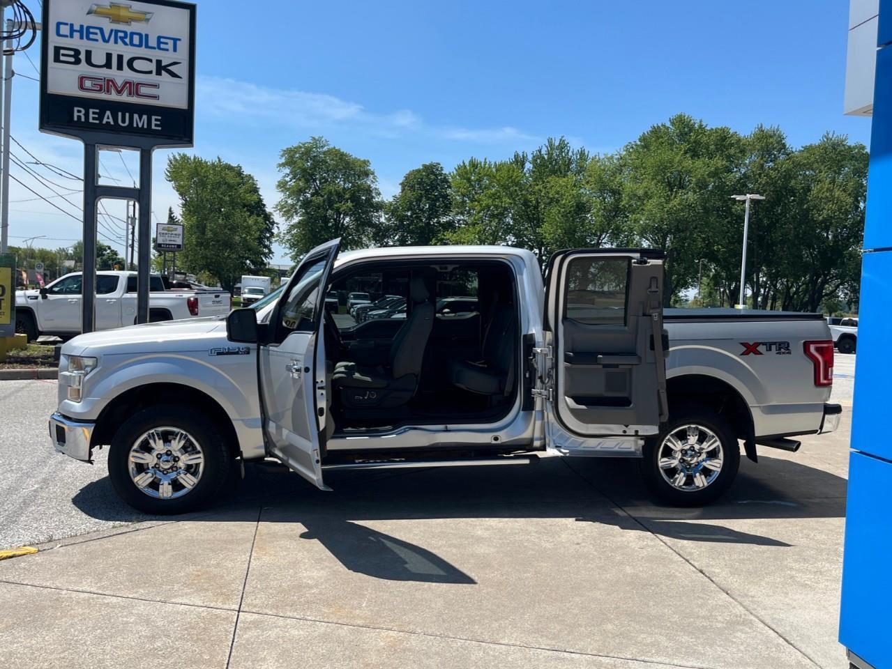 2015 Ford F-150  Photo