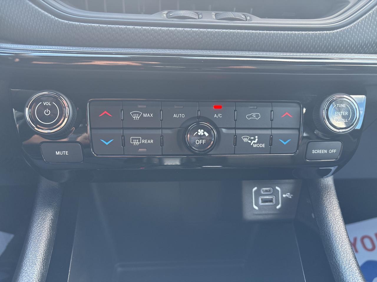 2026 Jeep Compass LIMITED Photo