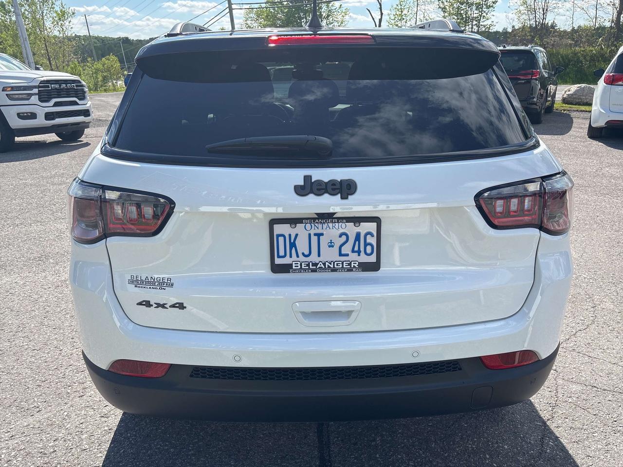 2026 Jeep Compass LIMITED Photo