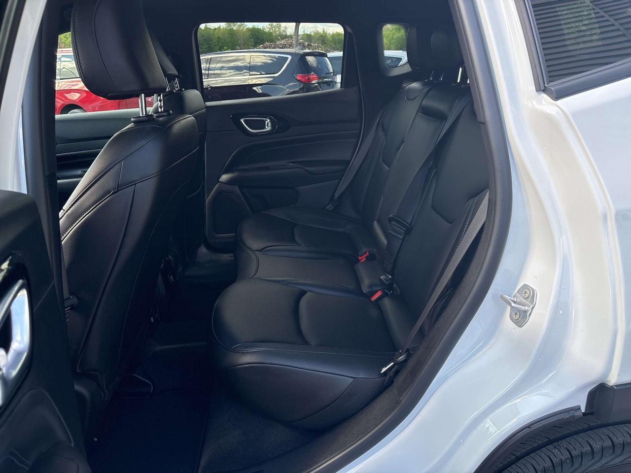 2026 Jeep Compass LIMITED Photo