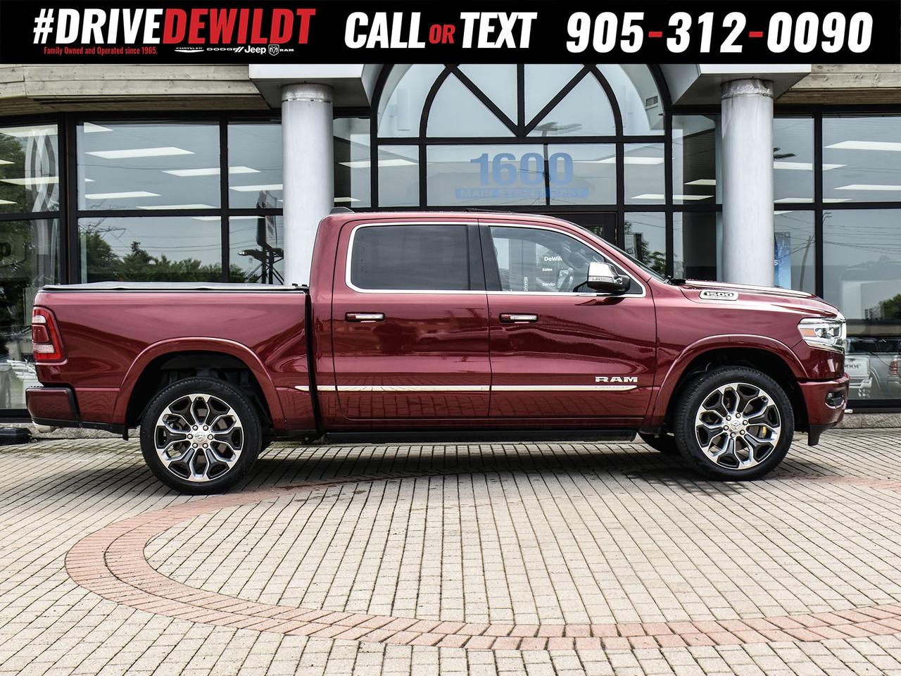 2022 RAM 1500 LIMITED   PANO ROOF   PREMIUM LEATHER SEATS Photo