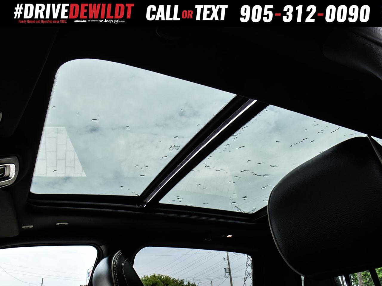 2022 RAM 1500 LIMITED   PANO ROOF   PREMIUM LEATHER SEATS Photo