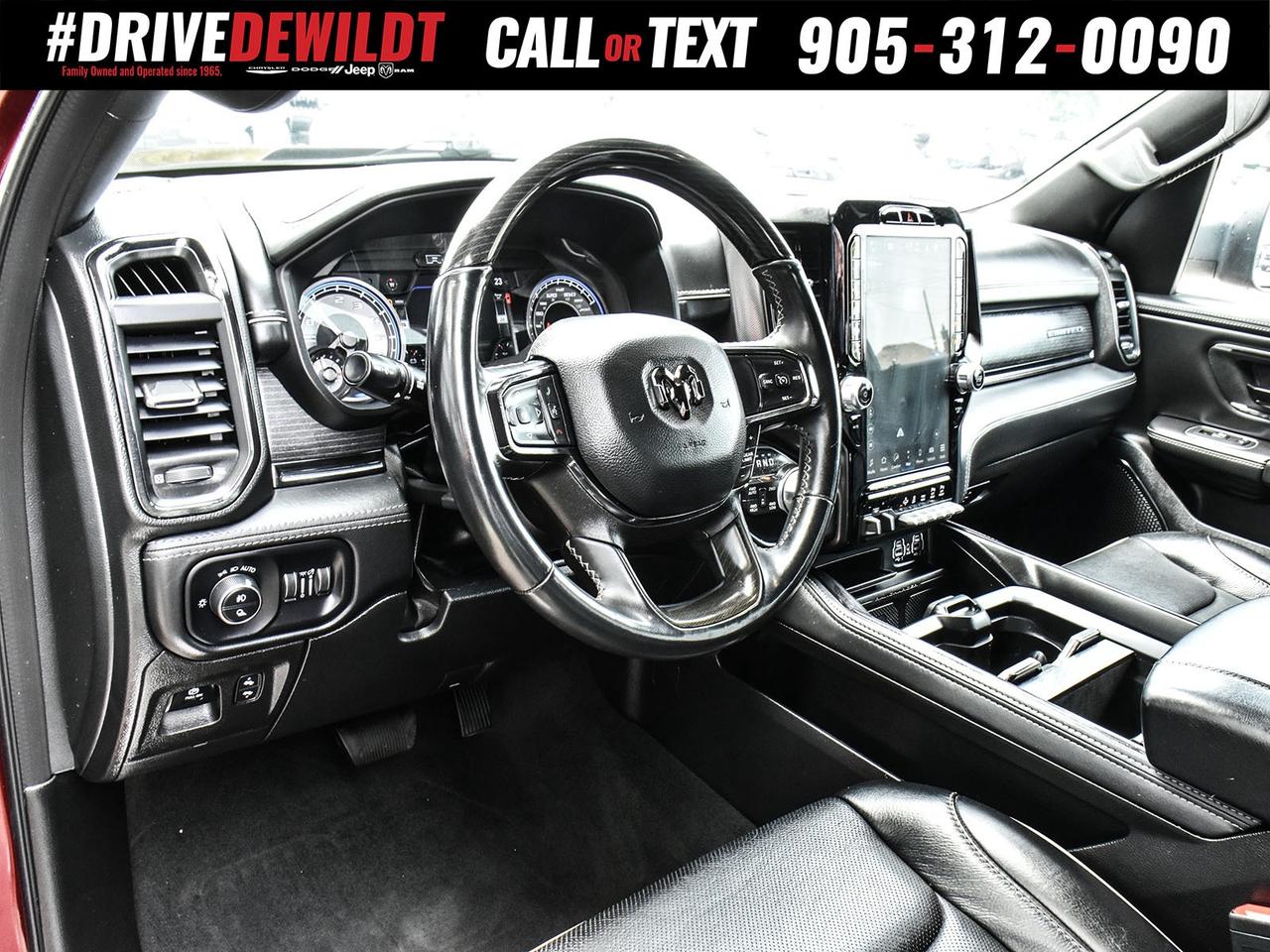 2022 RAM 1500 LIMITED   PANO ROOF   PREMIUM LEATHER SEATS Photo