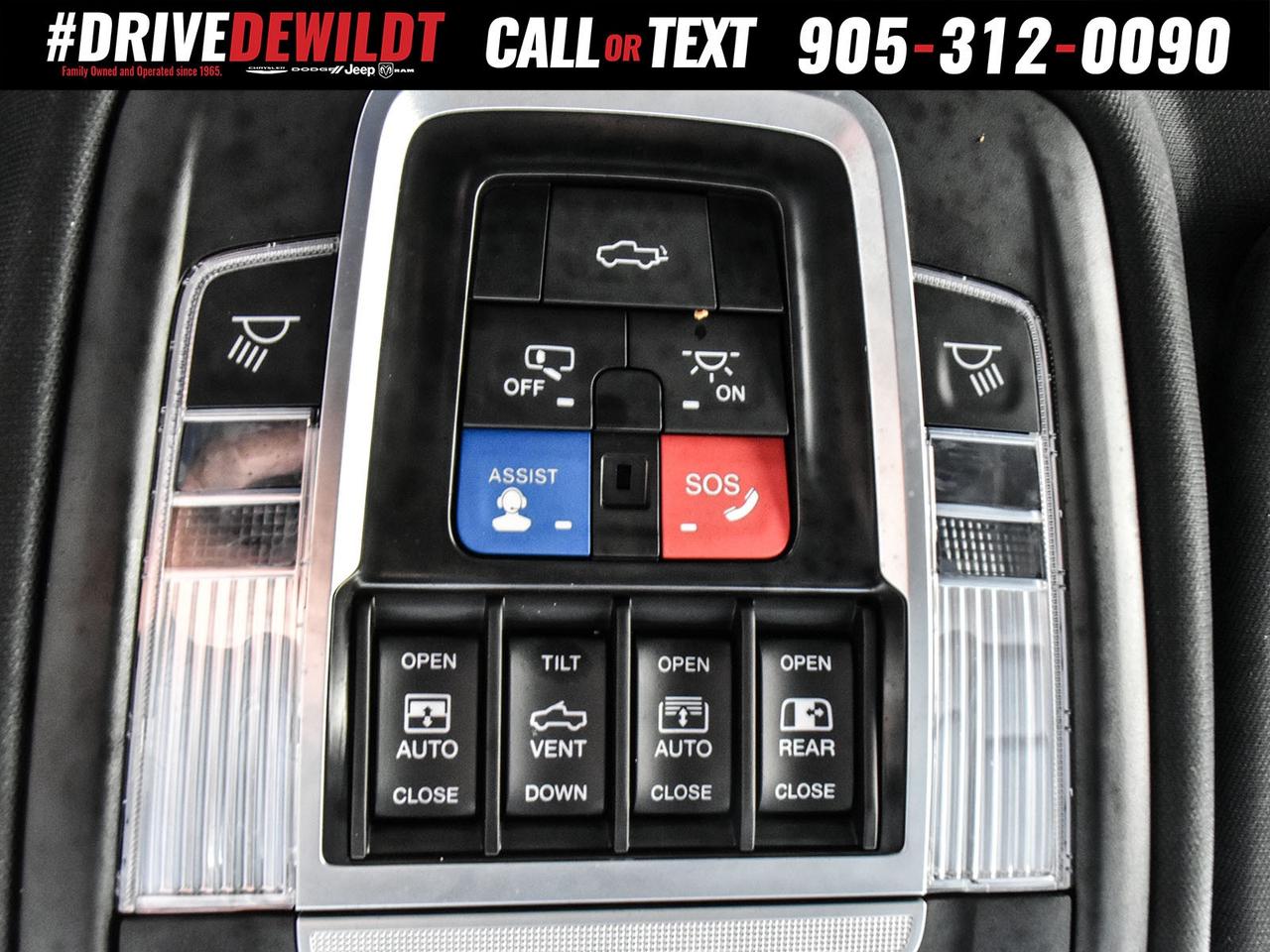 2022 RAM 1500 LIMITED   PANO ROOF   PREMIUM LEATHER SEATS Photo