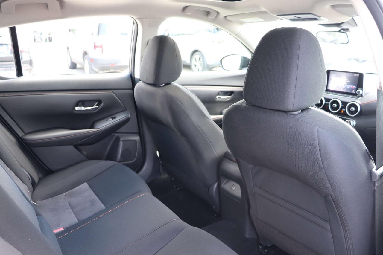 2022 Nissan Sentra SR 1OWNER DEALERSERVICED SNROOF CRPLY REMOTESTART Photo