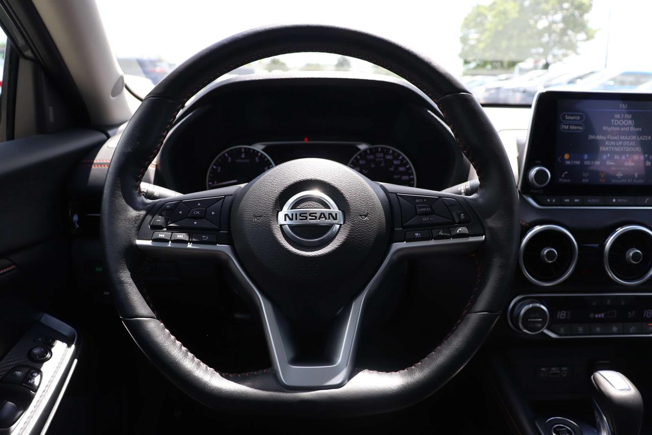 2022 Nissan Sentra SR 1OWNER DEALERSERVICED SNROOF CRPLY REMOTESTART Photo