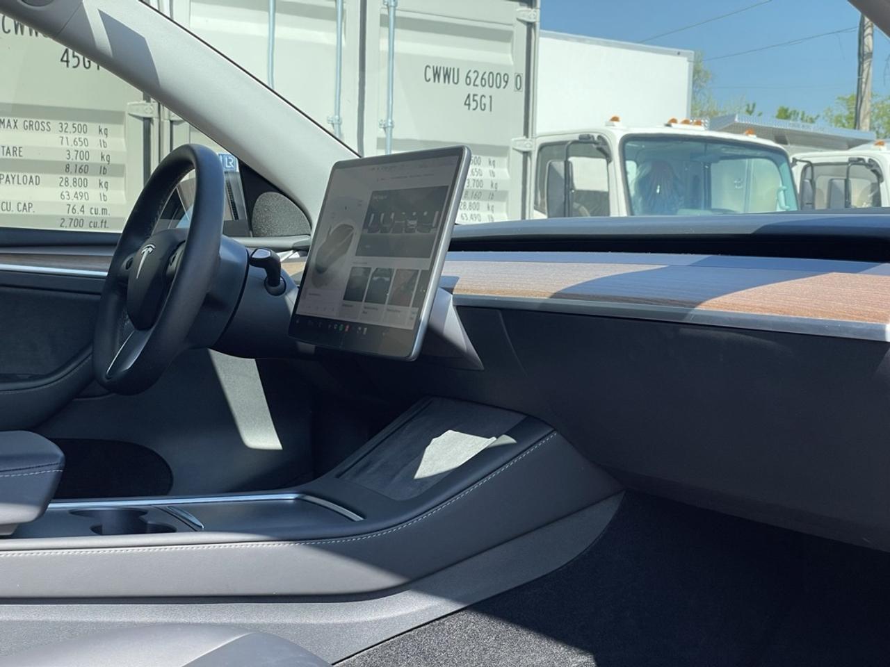 2023 Tesla Model Y Performance   Enhanced Autopilot   Tow PKG   CLEAN Photo
