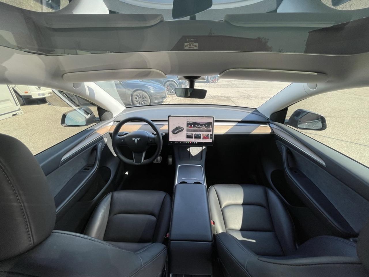2023 Tesla Model Y Performance   Enhanced Autopilot   Tow PKG   CLEAN Photo