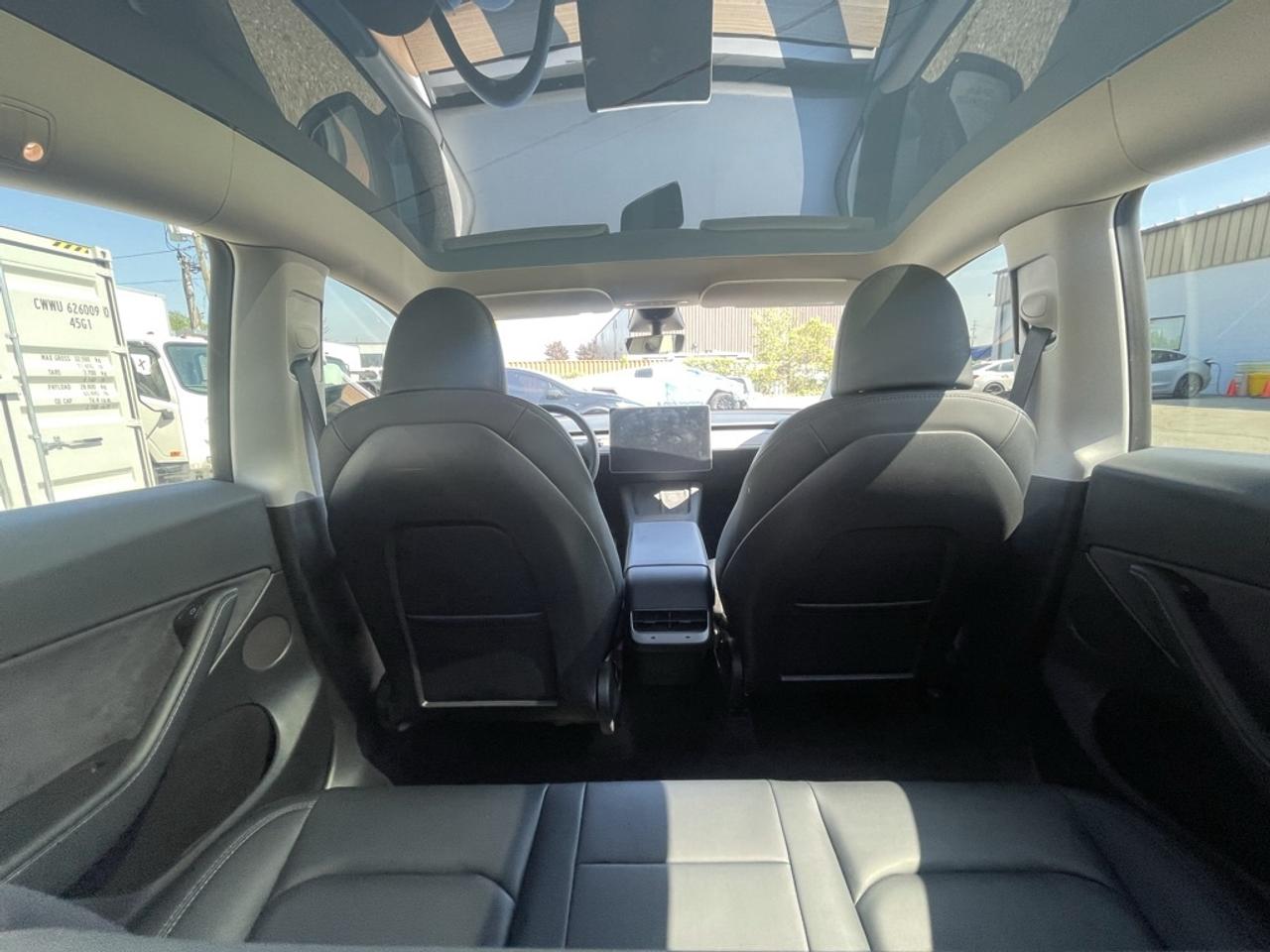 2023 Tesla Model Y Performance   Enhanced Autopilot   Tow PKG   CLEAN Photo