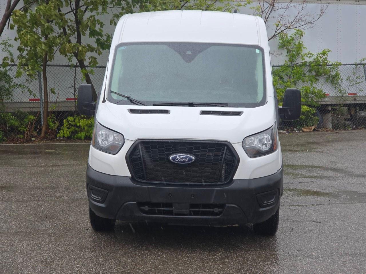 2024 Ford Transit Cargo Van T-250 148" Med Rf 9070 GVWR RWD Photo