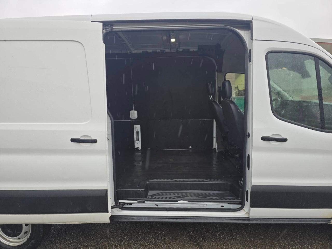 2024 Ford Transit Cargo Van T-250 148" Med Rf 9070 GVWR RWD Photo