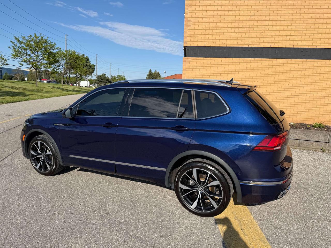 2024 Volkswagen Tiguan Highline R-Line 1 Owner Clean Carfax Certified Photo