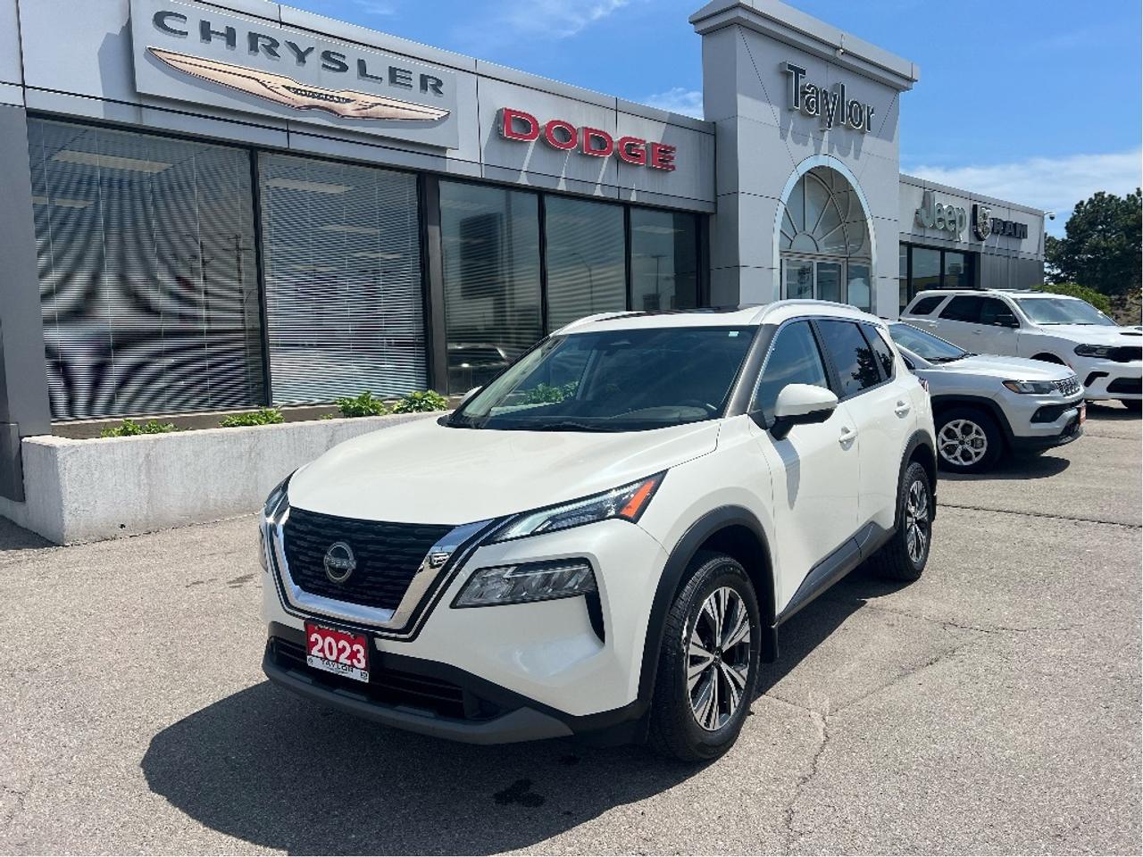 2023 Nissan Rogue SV AWD *SUNROOF *SAFETY SHIELD *POWER SEAT Photo