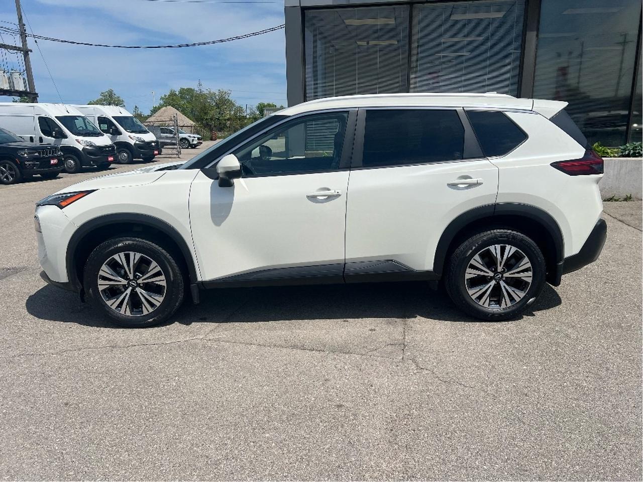 2023 Nissan Rogue SV AWD *SUNROOF *SAFETY SHIELD *POWER SEAT Photo