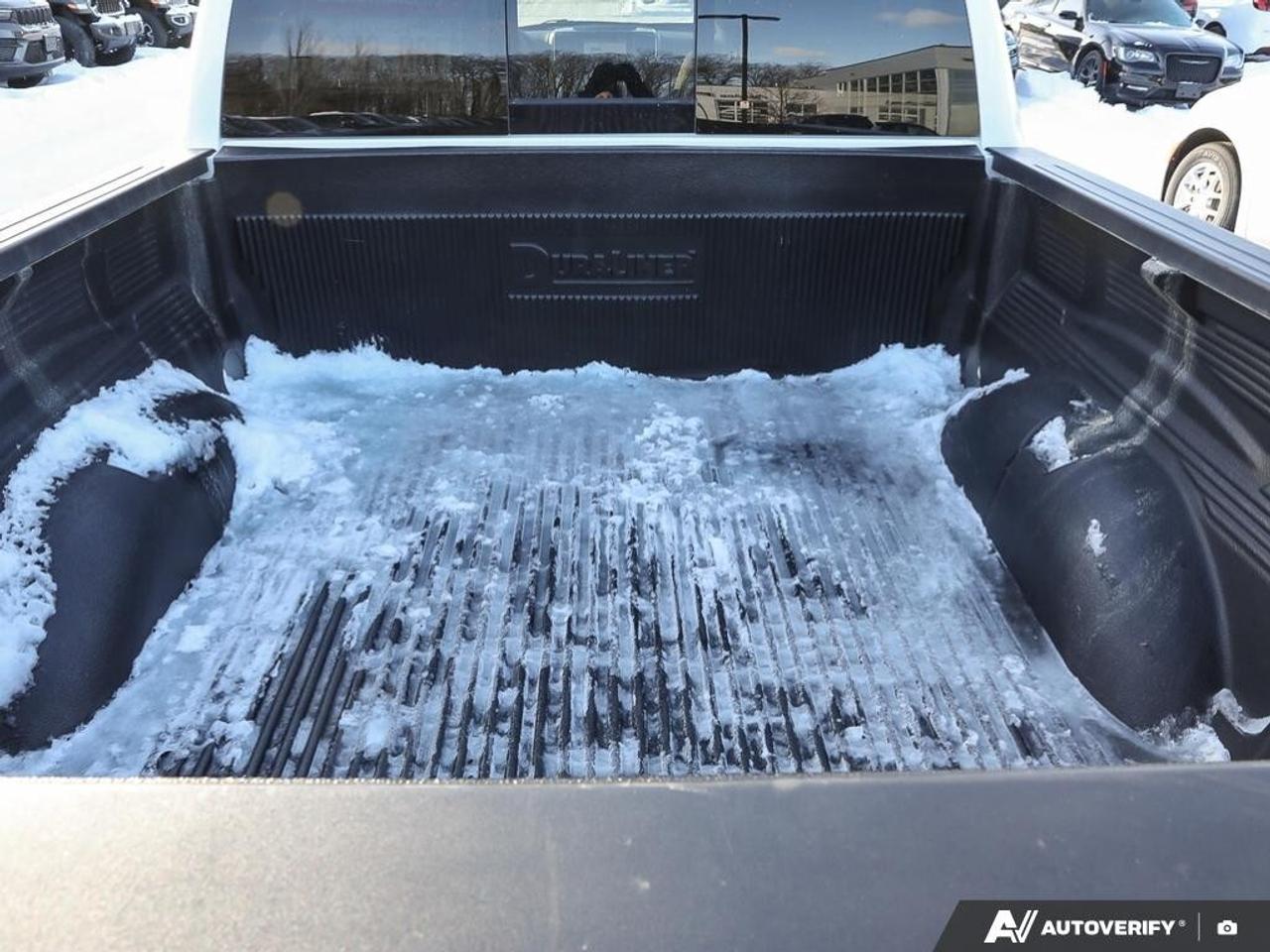 2025 RAM 1500 LVL 1   V6 Fuel Efficiency   No Accidents Photo