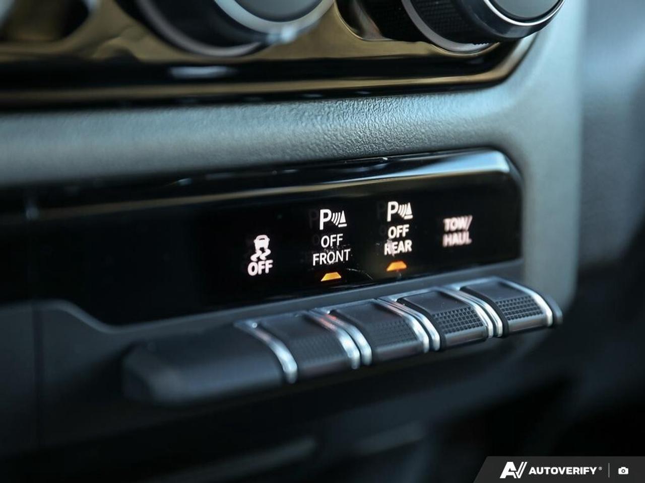 2025 RAM 1500 LVL 1   V6 Fuel Efficiency   No Accidents Photo