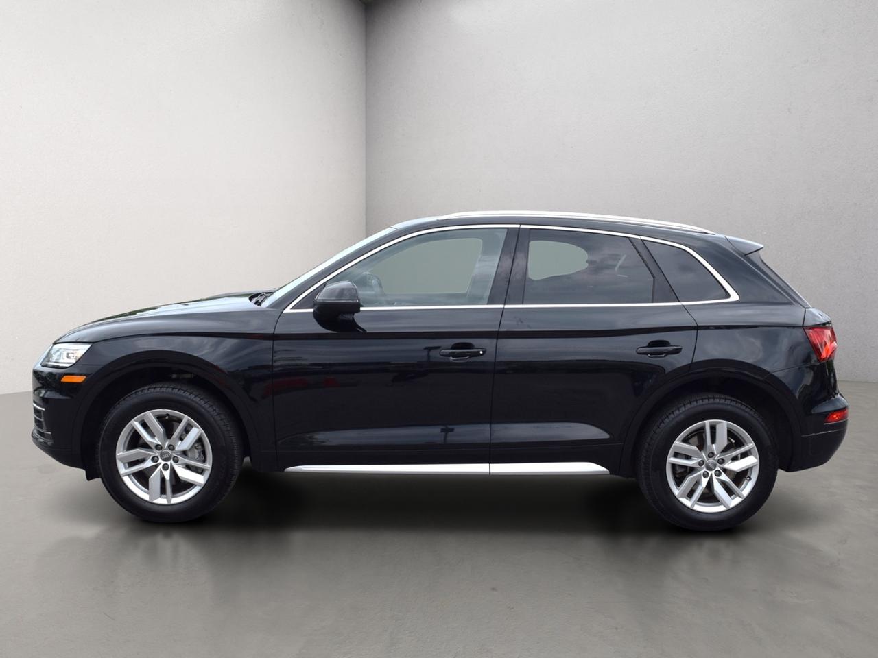 2020 Audi Q5 Komfort AWD Back Up Camera Photo