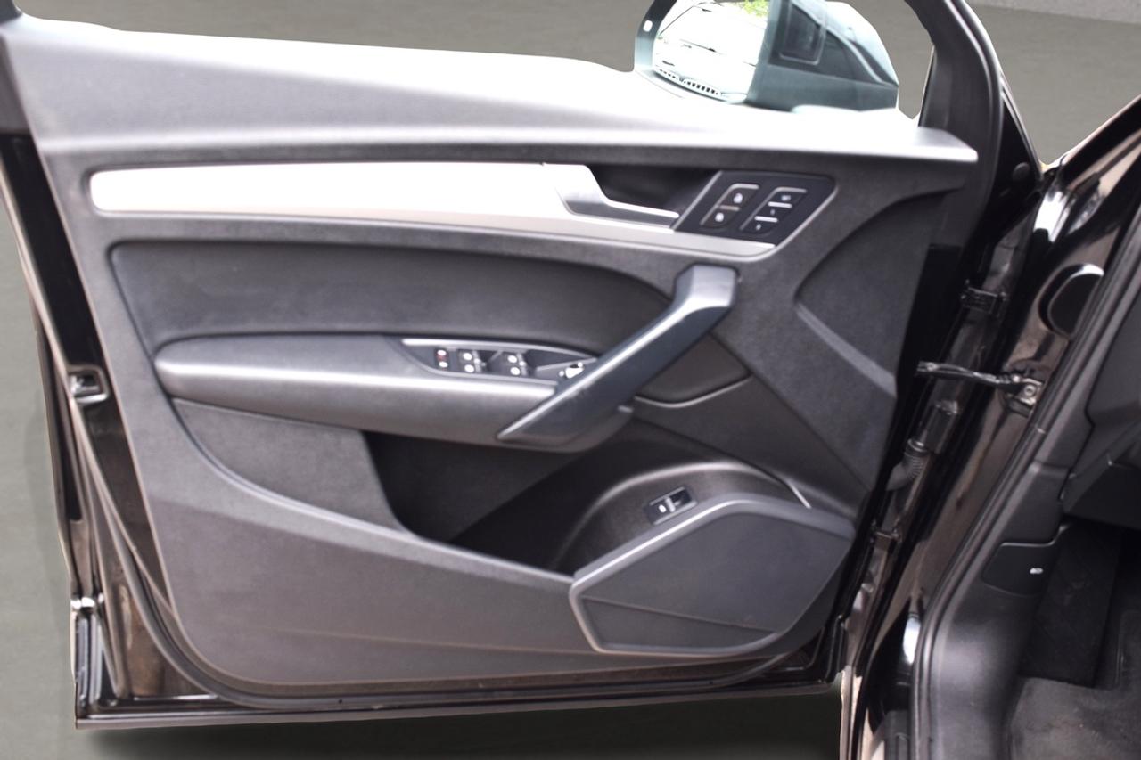 2020 Audi Q5 Komfort AWD Back Up Camera Photo