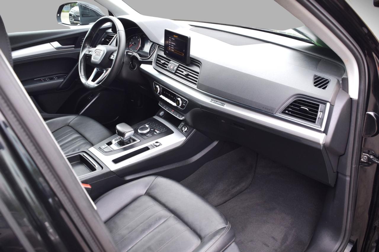 2020 Audi Q5 Komfort AWD Back Up Camera Photo