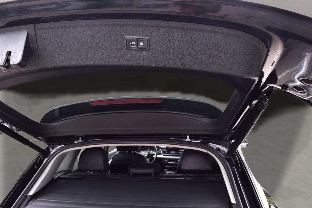 2020 Audi Q5 Komfort AWD Back Up Camera Photo