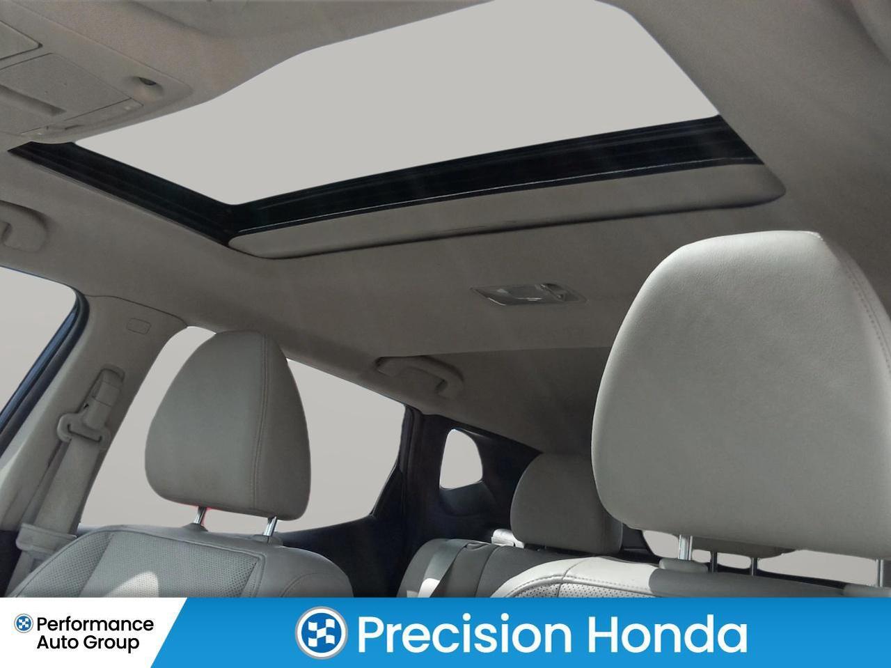 2021 Nissan Qashqai SL Leather Sunroof Navigation CarPlay Photo