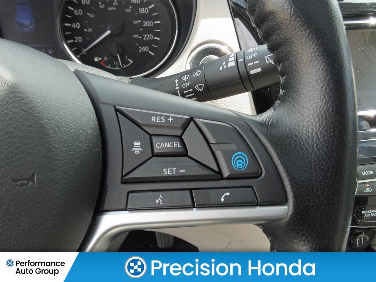 2021 Nissan Qashqai SL Leather Sunroof Navigation CarPlay Photo