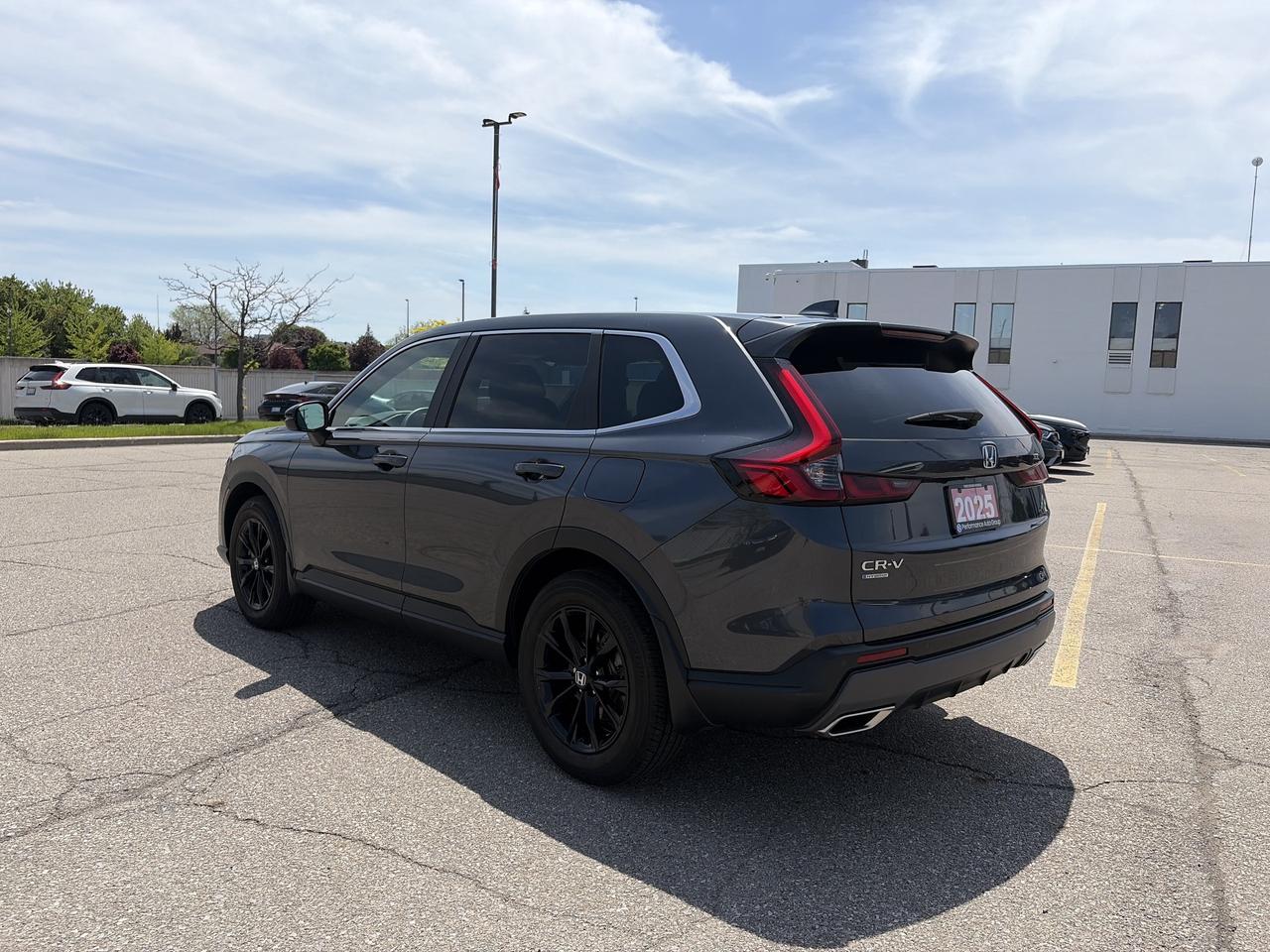 2025 Honda CR-V EX-L Hybrid Leather Sunroof CarPlay Auto Start Photo3
