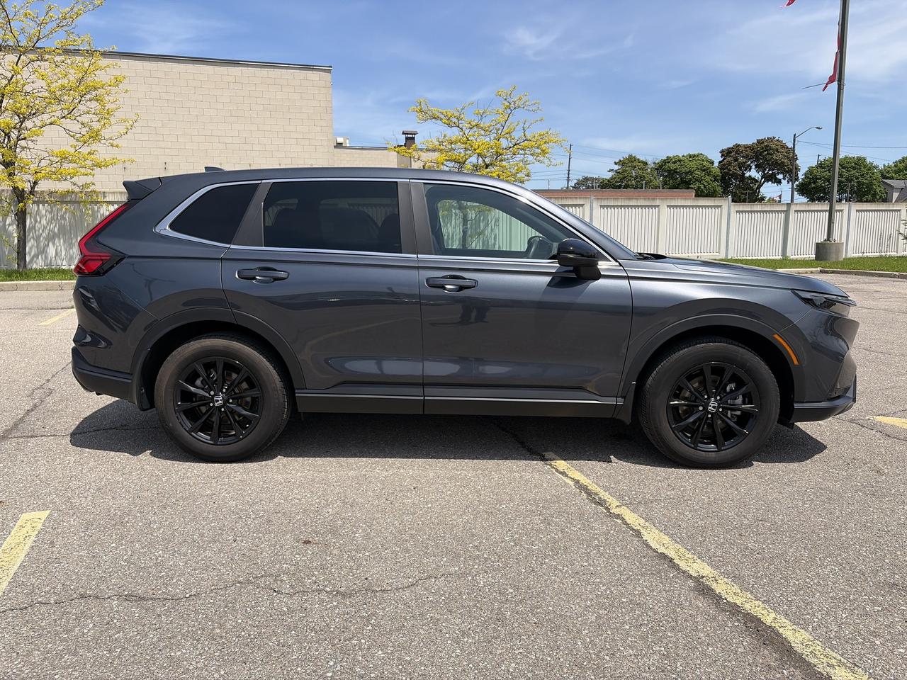 2025 Honda CR-V EX-L Hybrid Leather Sunroof CarPlay Auto Start Photo