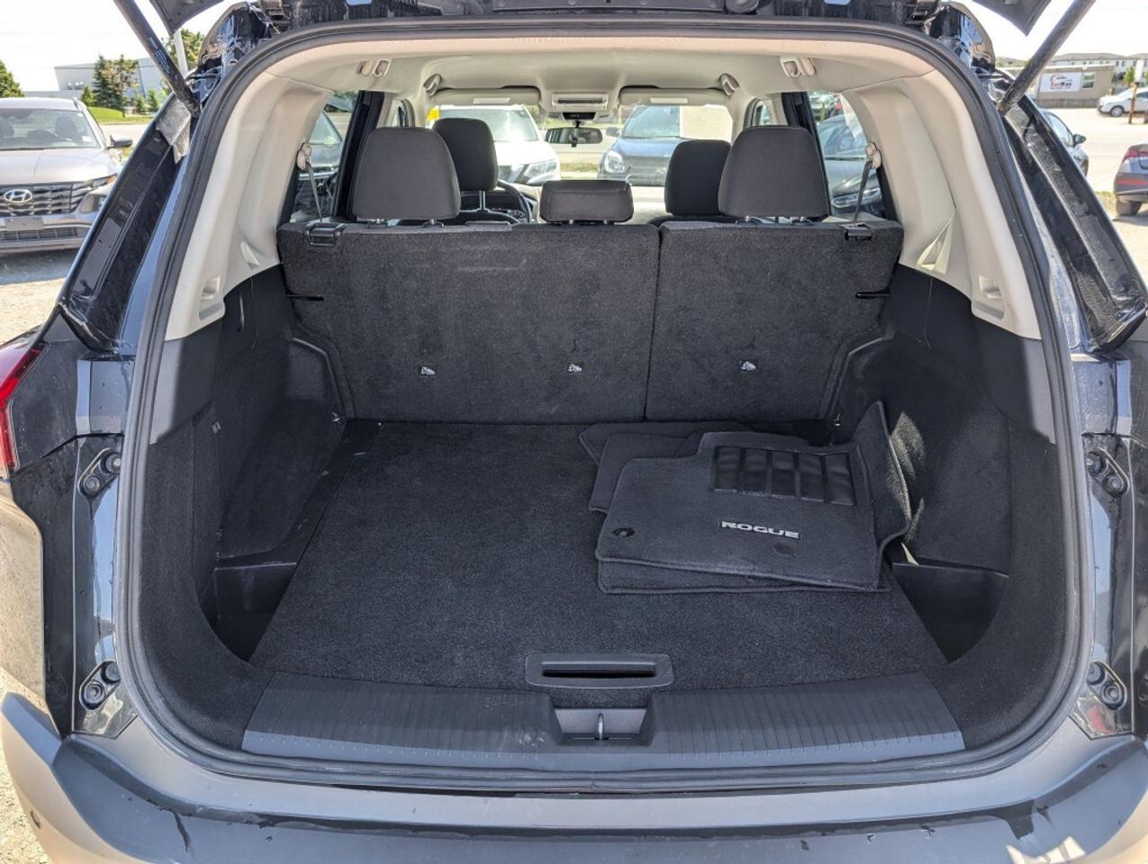 2022 Nissan Rogue S AWD   CAMERA   CARPLAY   ANDROID  HTD SEATS Photo