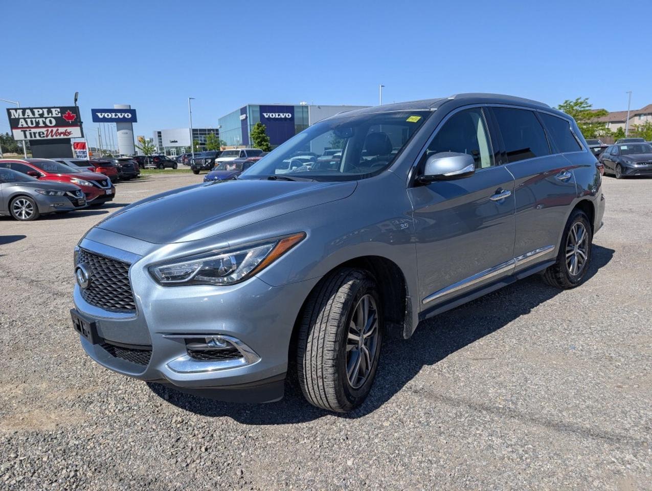 2017 Infiniti QX60 AWD   LEATHER   SUNROOF   CAMERA   HTD SEATS & STE Photo