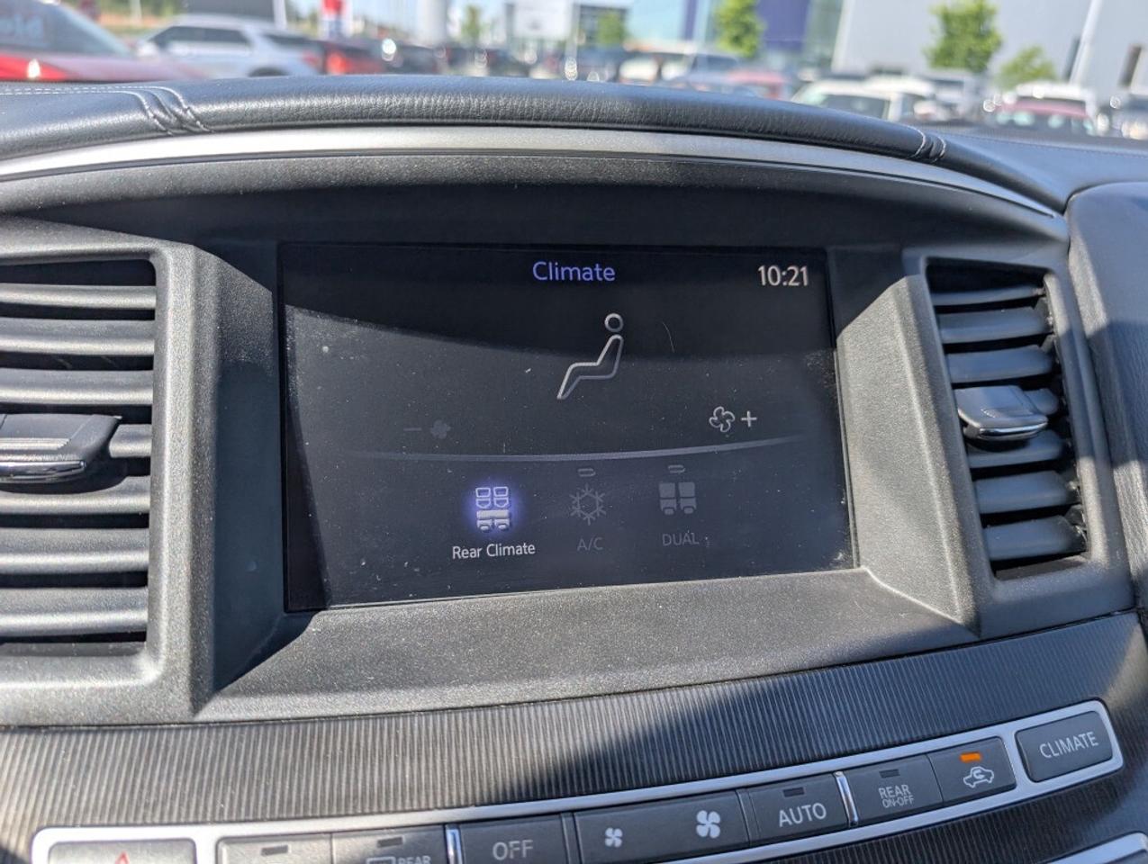 2017 Infiniti QX60 AWD   LEATHER   SUNROOF   CAMERA   HTD SEATS & STE Photo