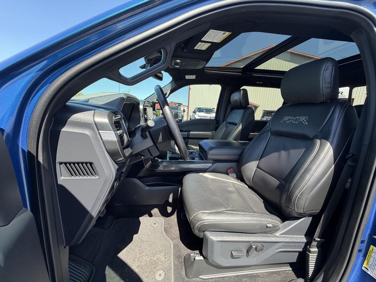 2022 Ford F-150 XLT LEVEL/WHEEL/TIRE/LEATER PKG!! Photo