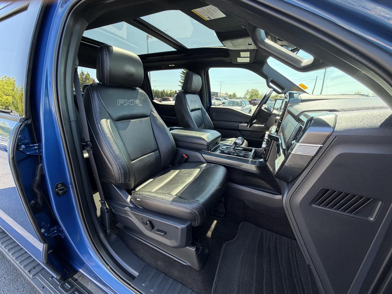 2022 Ford F-150 XLT LEVEL/WHEEL/TIRE/LEATER PKG!! Photo