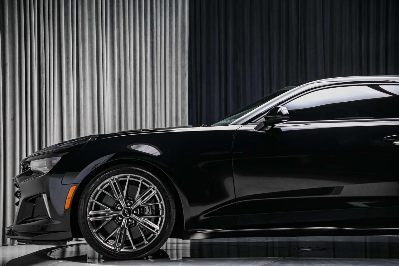 2023 Chevrolet Camaro ZL1 COUPE MANUAL 650HP FULLPPF NOACCIDNT MAGRIDE Photo