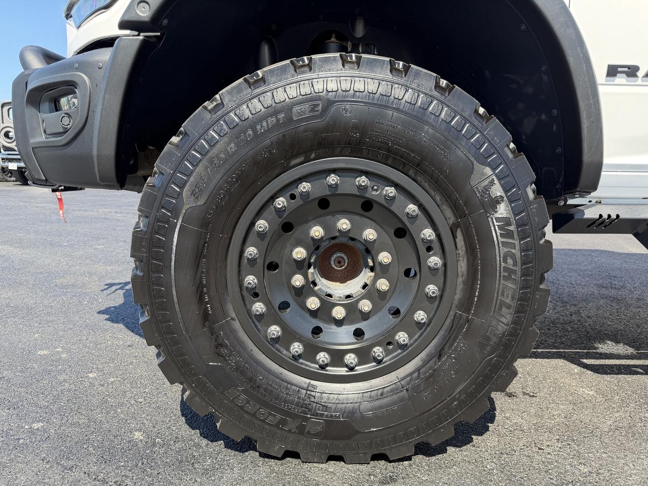 2024 RAM 5500 SLT SEVERE DUTY Photo