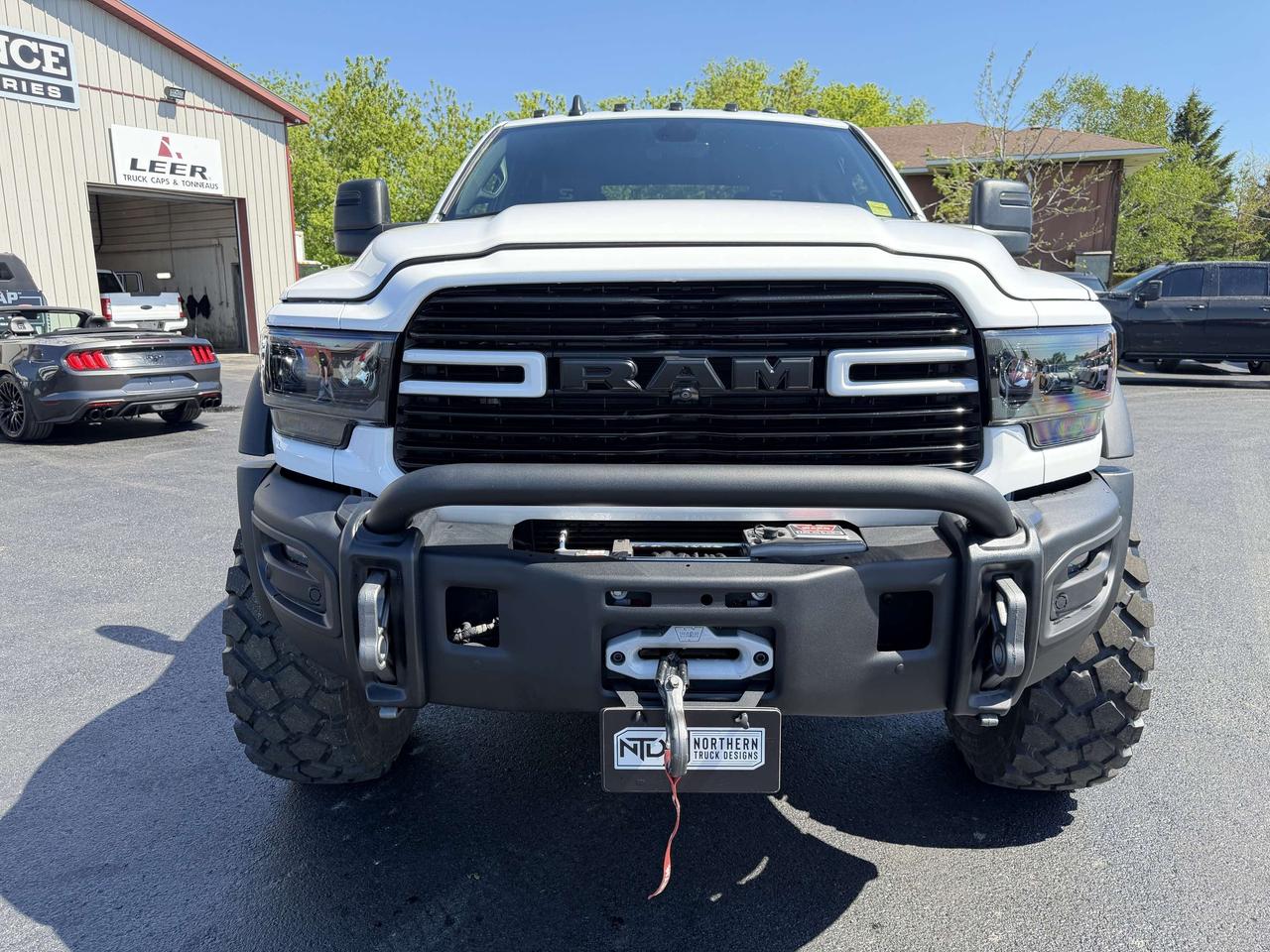 2024 RAM 5500 SLT SEVERE DUTY Photo