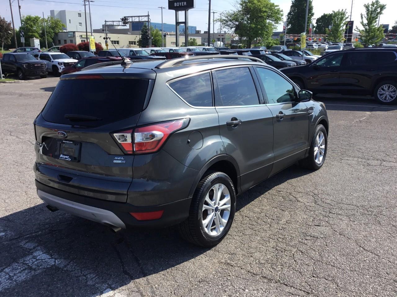 2018 Ford Escape SEL Photo