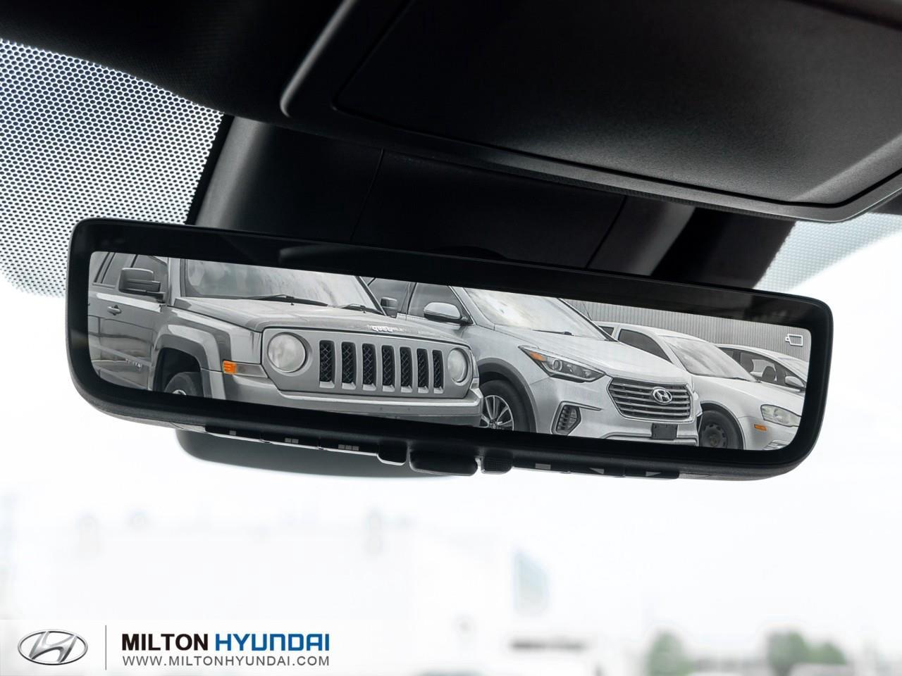 2023 Toyota Highlander Limited 4dr All-Wheel Drive Photo
